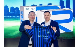REPT BATTERO arbeitet mit Inter Mailands Premier IP zusammen und präsentiert sich erstmals auf der SNEC-Ausstellung in Shanghai