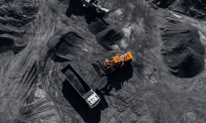Hormuz Crisis to Push Global Coal Demand to Record High