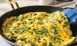 I Tried Stanley Tucci’s Surprisingly Simple Frittata—and His Clever Pan Trick Made All the Difference