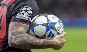 "يويفا" يعلن المرشحين لجائزة أفضل لاعب في الأسبوع بدوري أبطال أوروبا