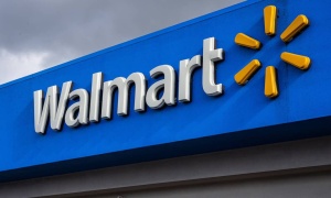 Walmart’s $22 Heating Pad Is My Go-To for Relief During Chronic Nerve Pain Flare-Ups