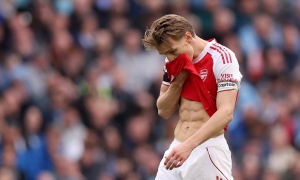 Martin Odegaard insists Arsenal can still win the title despite Man City loss