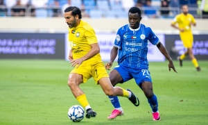 النصر يحبط مفاجأة كلباء في افتتاح «دوري المحترفين»