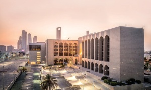 «المركزي»: 121.8 مليار درهم إجمالي الإيرادات الحكومية في الربع الأول من 2026