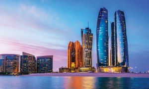 «المركزي»: 4.9% نمو الناتج غير النفطي في الإمارات خلال 2027