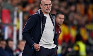 Spain boss condemns fans for ‘intolerable’ anti-Muslim chants during Egypt friendly