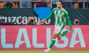 Troy Parrott scores winner as Jose Mourinho loses first game of Real Madrid return 