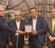 نقيب الصحفيين تكريم زاهى حواس تقدير ا لجهود في التعريف بالحضارة المصرية