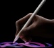 أبل تطور قلم apple pencil جديد ا ببطاريات قابلة للاستبدال