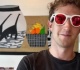 زوكربيرغ يكشف عن نظارات oakley meta الذكية المقبلة