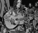 joan baez 85 jams on stage with 90s rock icon how do her hips still work like that