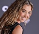 sports illustrated swimsuit model 32 is expecting first baby so excited