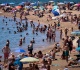 climate change adds extra month of extreme heat for 4bn people report