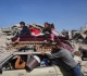 thousands of palestinians flee north gaza amid intensified israeli attacks