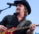 travis tritt reveals unfortunate news after health scare continued healing prayers