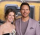 chris pratt has hilarious reaction after being hugged by katherine schwarzenegger s sister