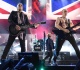 legendary guitarist celebrates return to stage after 8 month health battle