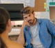 4 social habits that show low emotional intelligence according to a psychologist