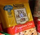 in 1938 ruth wakefield created the chocolate chip cookie at her inn she let nestle print her recipe for 1 and a lifetime supply of chocolate