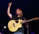 revered 90s singer songwriter 55 reacts to kelly clarkson s cover of his iconic tune