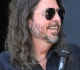 legendary 90s rocker interrupts concert with total dad moment and fans are loving it