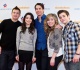 beloved nickelodeon star 48 has fans begging for the same thing after rare appearance